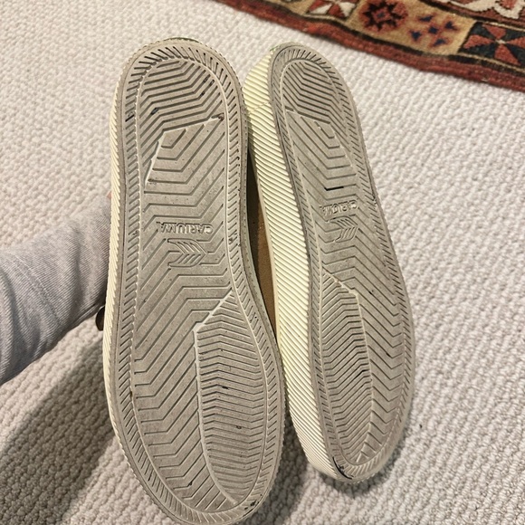 Cariuma suede women’s shoes - Picture 10 of 13